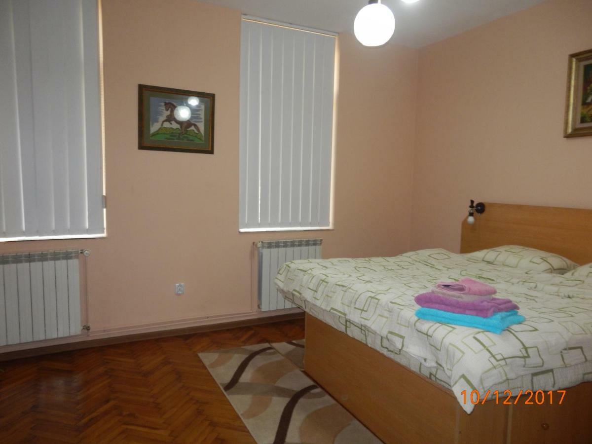 Apartament La Casa Тимишоара Экстерьер фото
